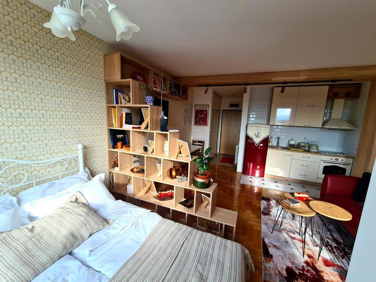 Lilly Dream Home Apartment Retro Back To 60S And 70S SJJ Exteriör bild