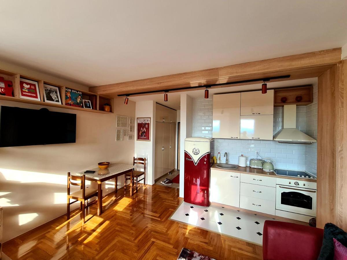 Lilly Dream Home Apartment Retro Back To 60S And 70S SJJ Exteriör bild