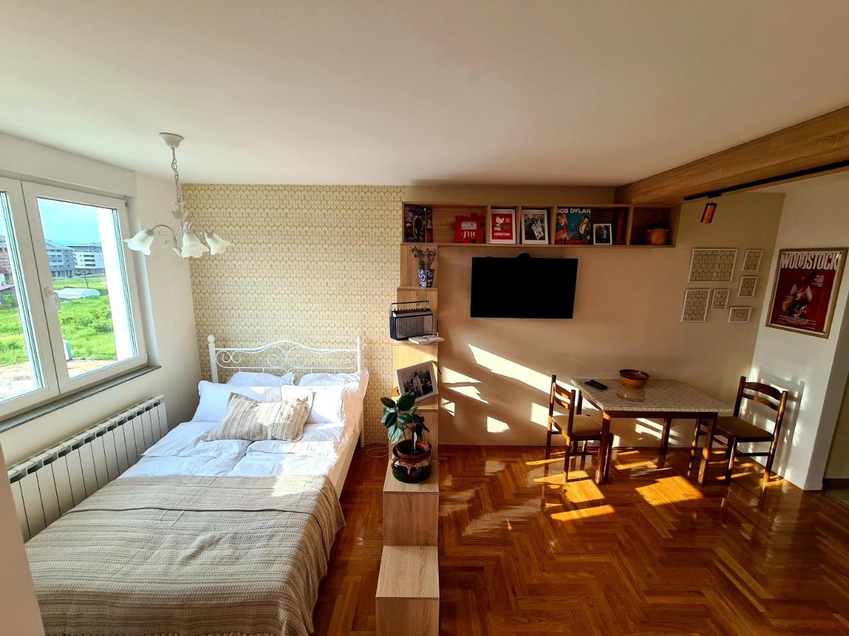 Lilly Dream Home Apartment Retro Back To 60S And 70S SJJ Exteriör bild