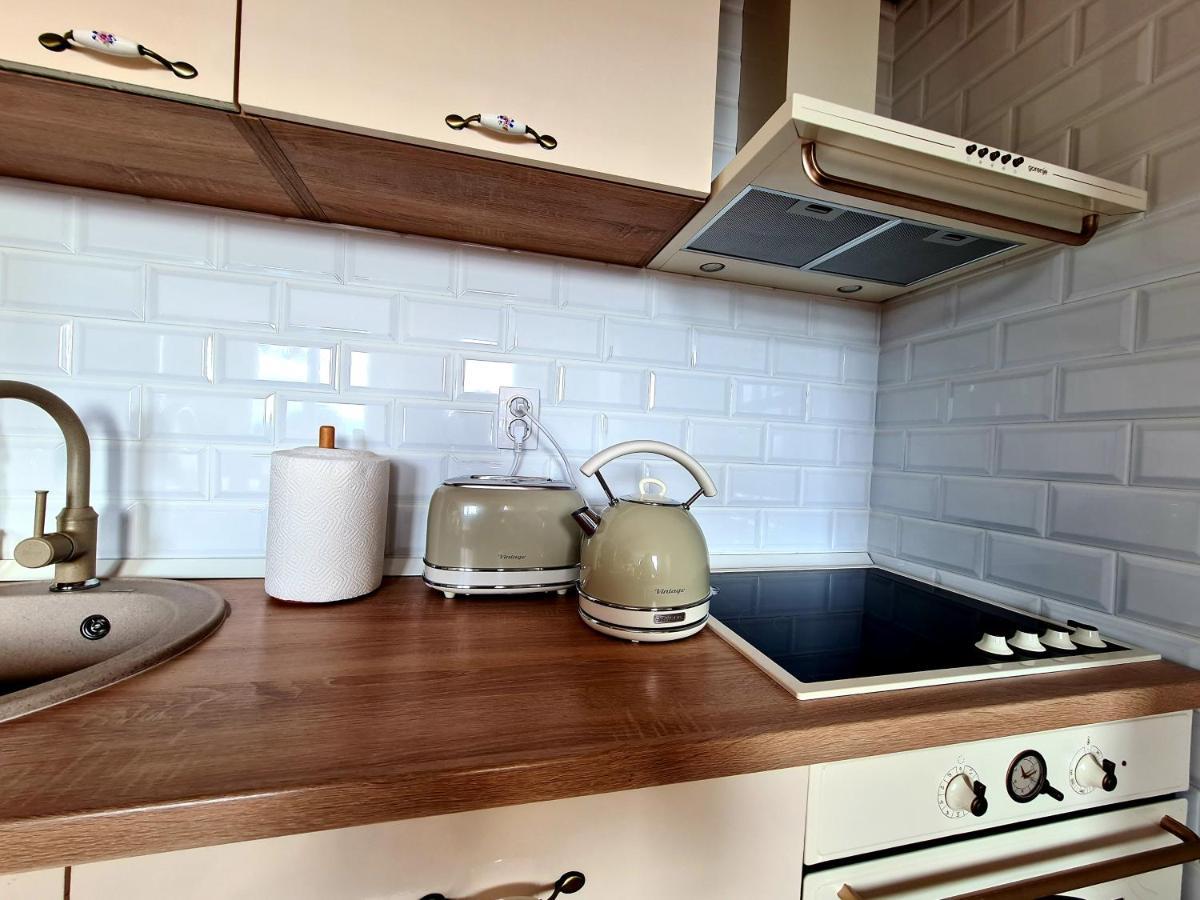 Lilly Dream Home Apartment Retro Back To 60S And 70S SJJ Exteriör bild